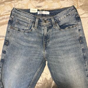 Signature Blue Straight Leg Jeans Classic Style